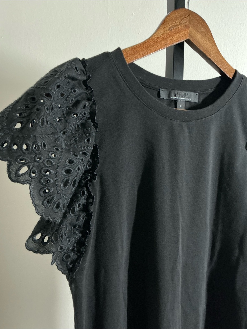 White House Black Market | Eyelet Flutter Sleeve Top - Picture 4 of 7